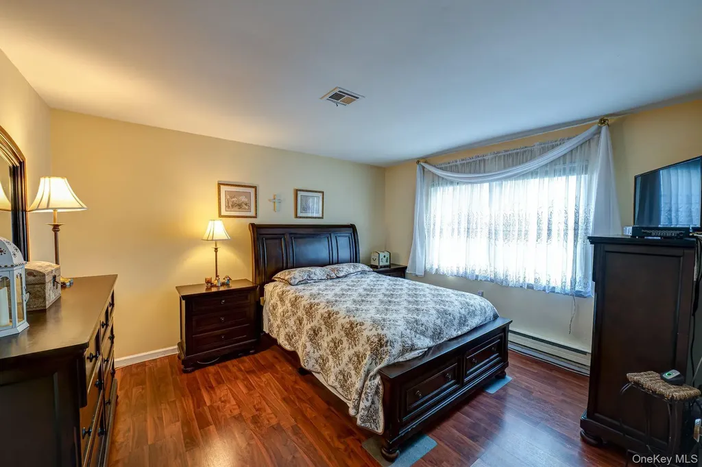 324 Brownfield Drive Ridge NY 11961