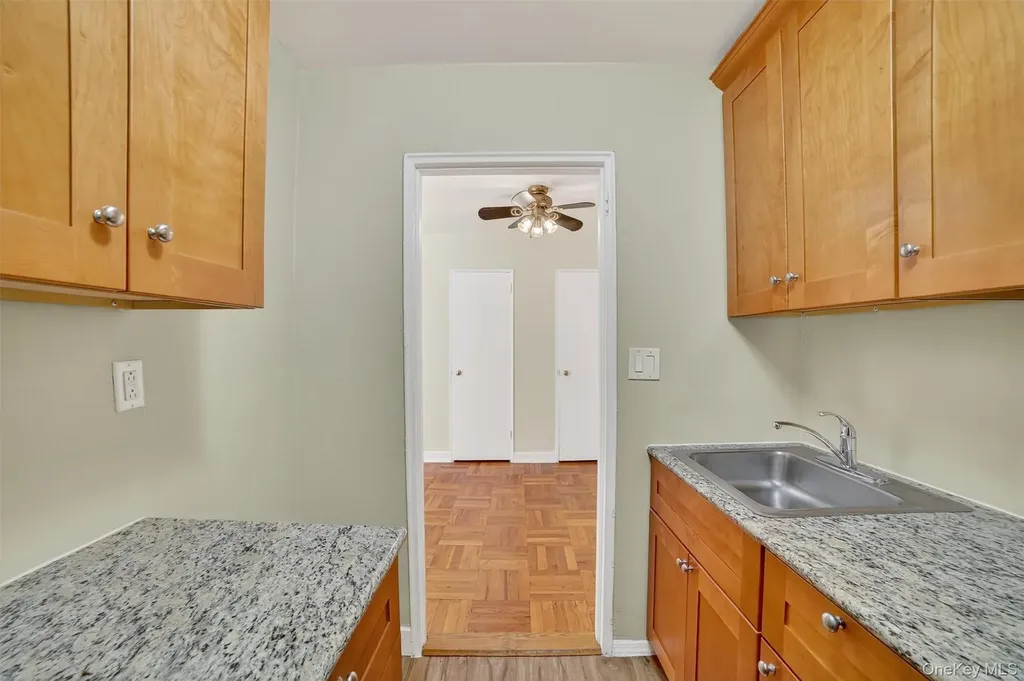 277 Bronx River Road Yonkers NY 10704