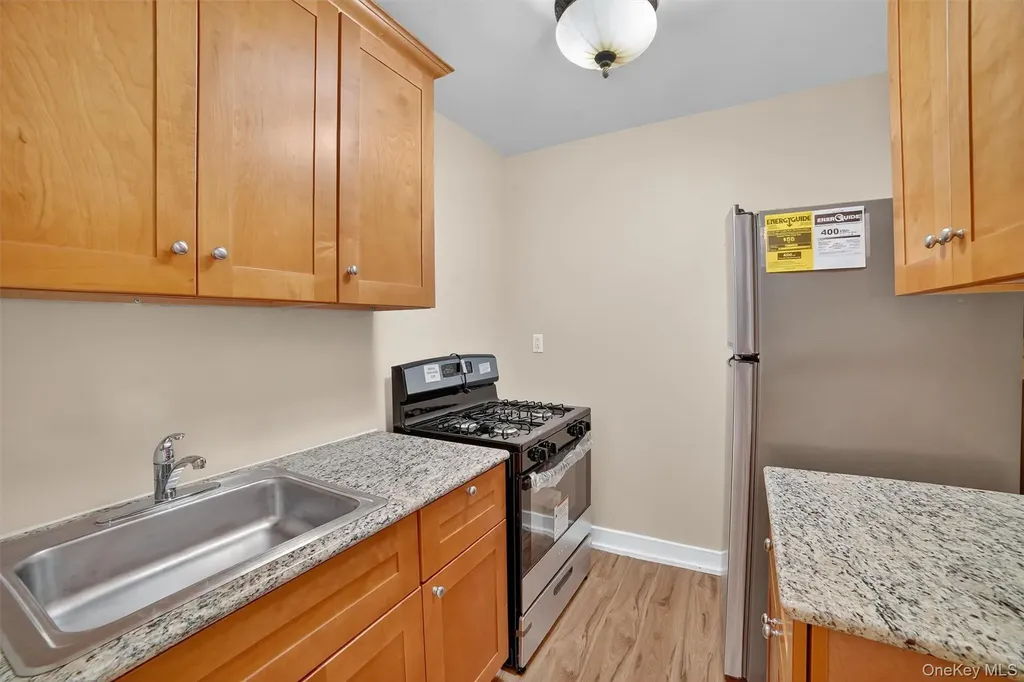 277 Bronx River Road Yonkers NY 10704