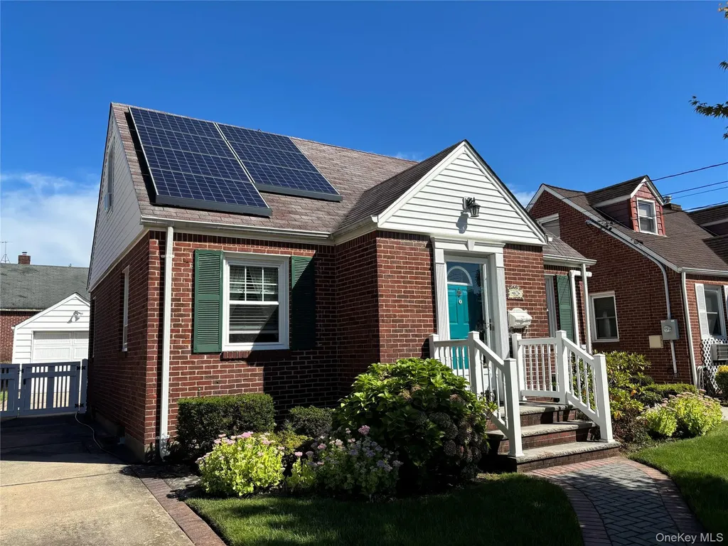 62 Poppy Avenue Franklin Square NY 11010