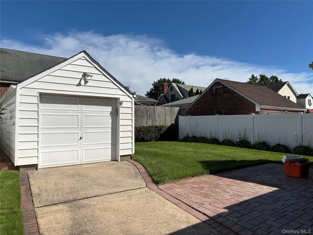 62 Poppy Avenue Franklin Square NY 11010