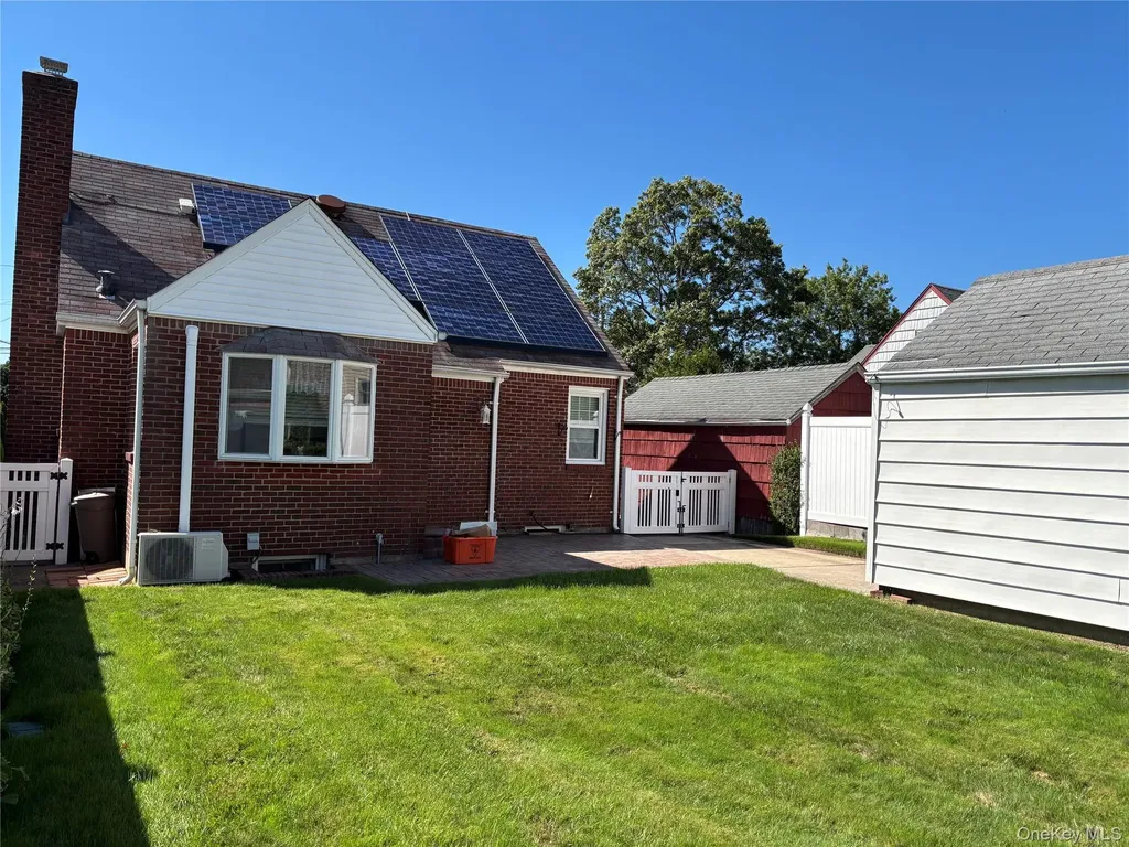 62 Poppy Avenue Franklin Square NY 11010