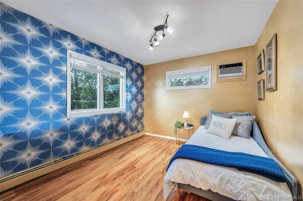 99 Lantern Road Hicksville NY 11801