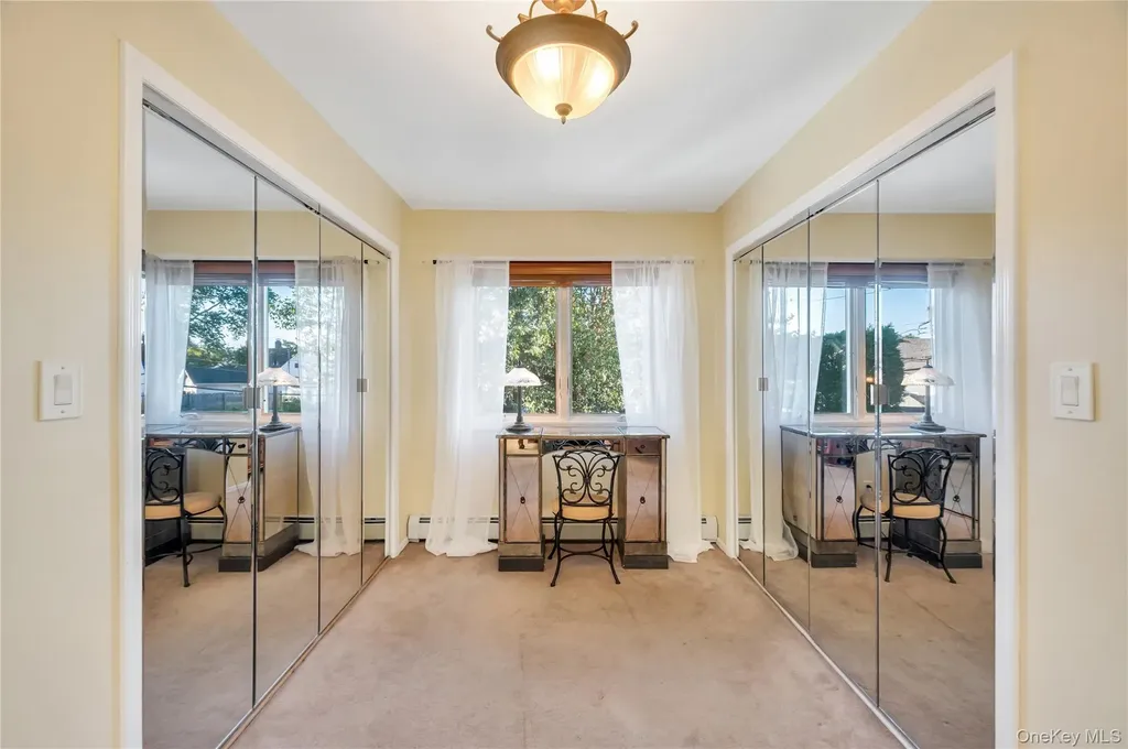 99 Lantern Road Hicksville NY 11801