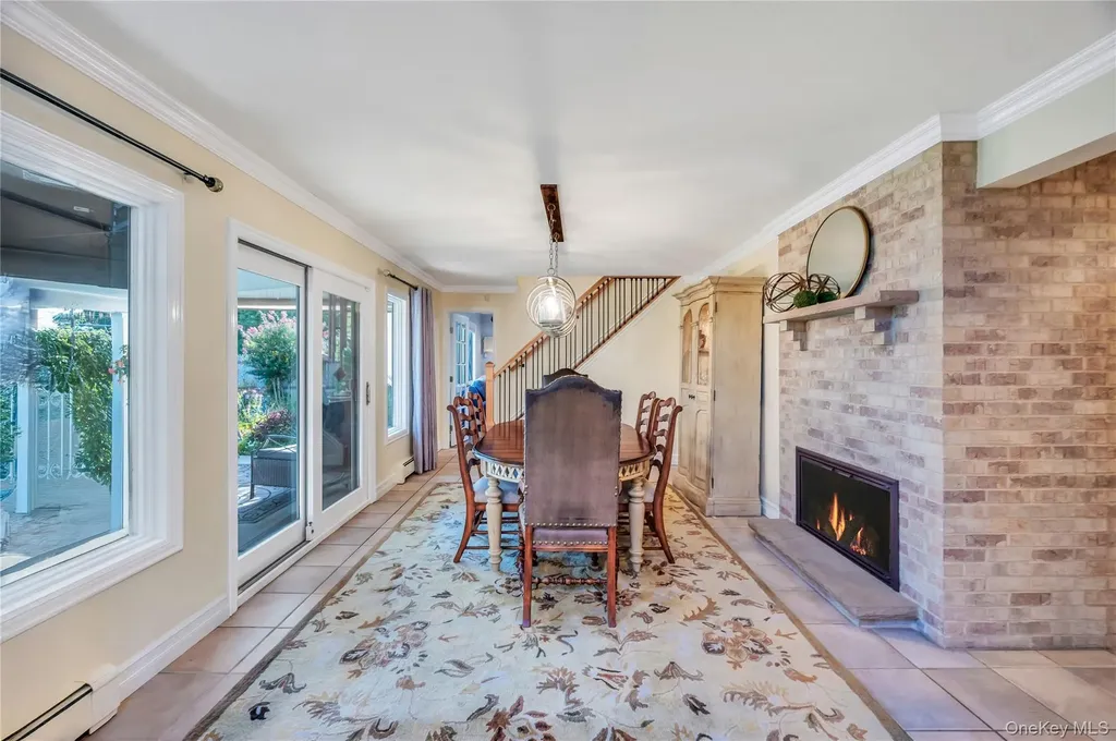 99 Lantern Road Hicksville NY 11801