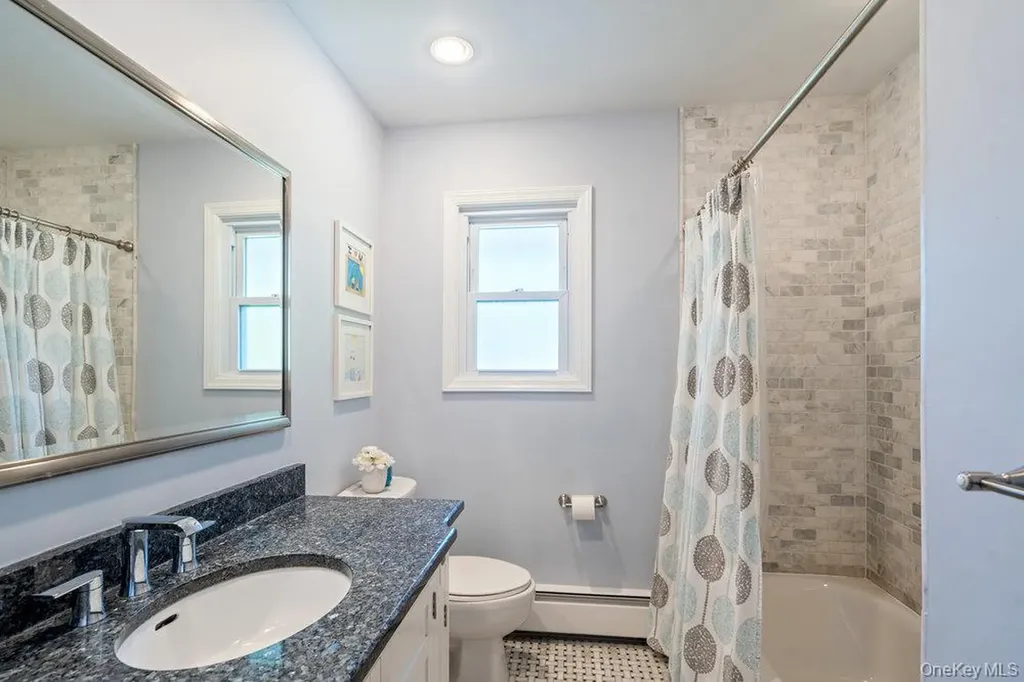 2 Flower Lane Jericho NY 11753
