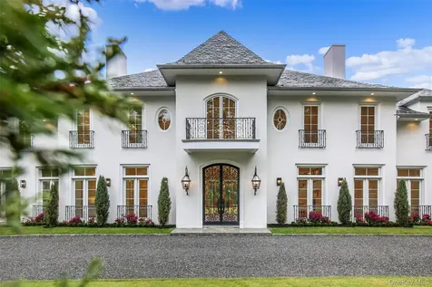 7 Carlton Road Bronxville NY 10708