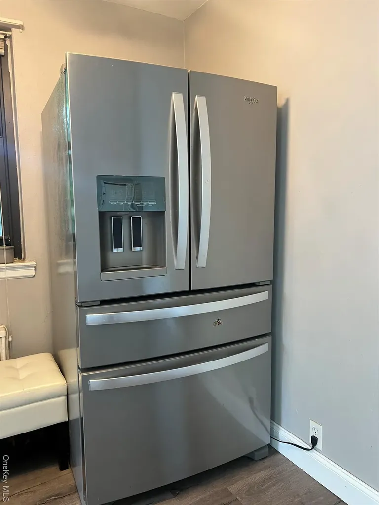 196-11 69th Avenue Fresh Meadows NY 11365