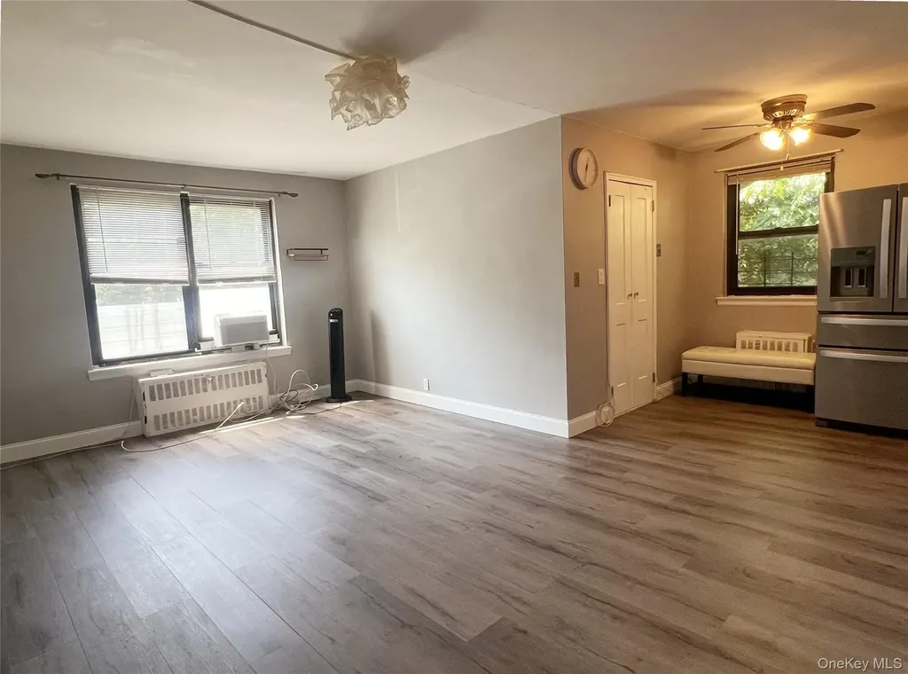196-11 69th Avenue Fresh Meadows NY 11365