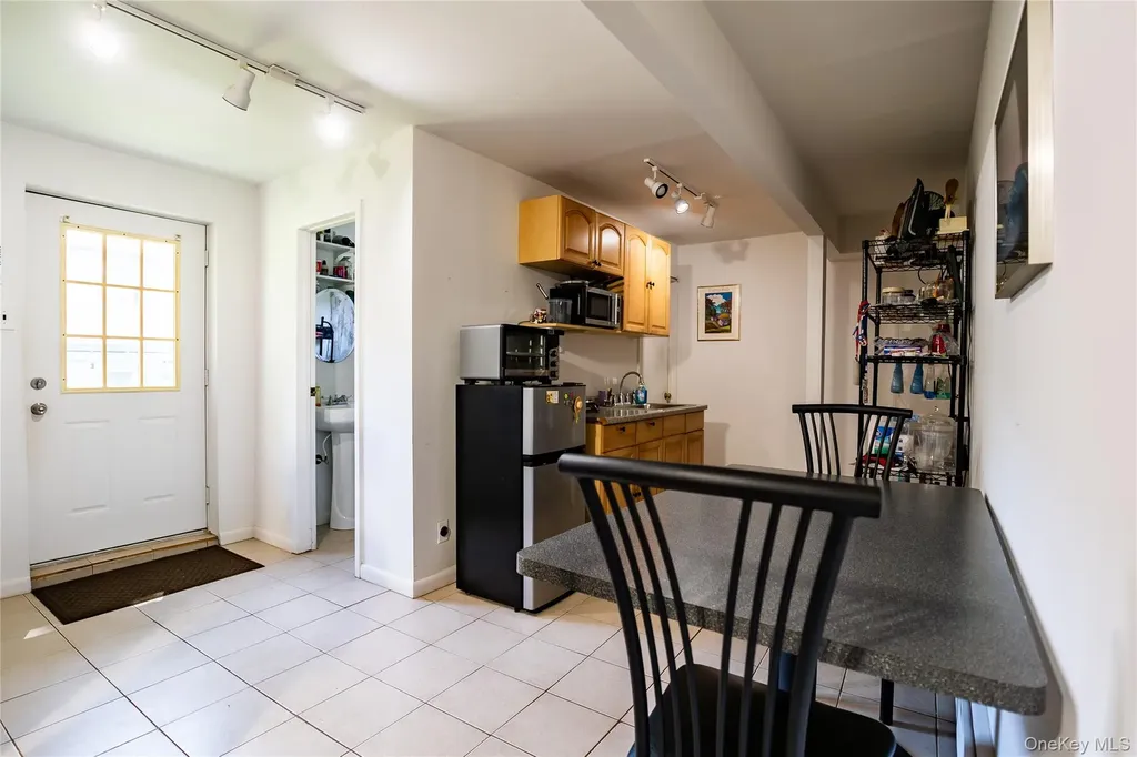 202 Powell Avenue Central Islip NY 11722