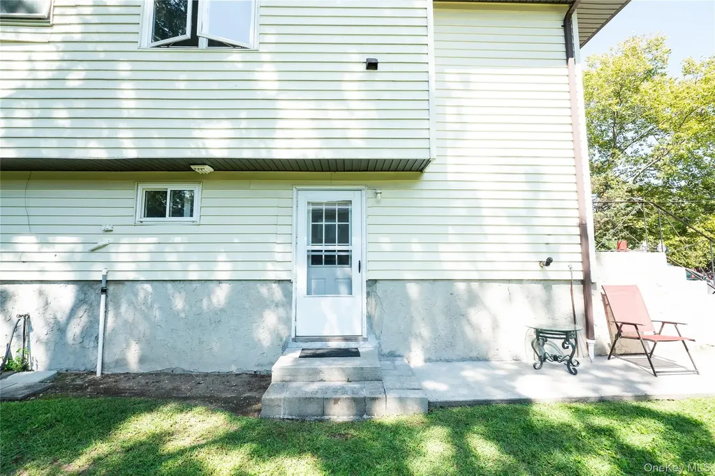 202 Powell Avenue Central Islip NY 11722