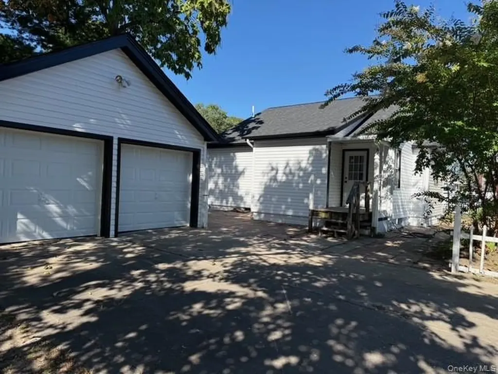 64 Highland Avenue Patchogue NY 11772
