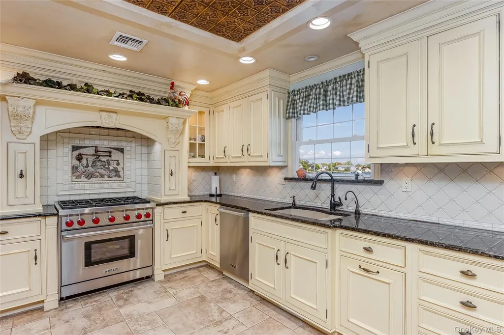 266 E Shore Drive Massapequa NY 11758