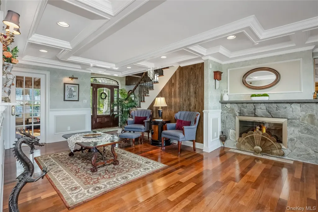 266 E Shore Drive Massapequa NY 11758
