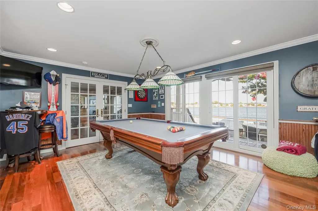 266 E Shore Drive Massapequa NY 11758