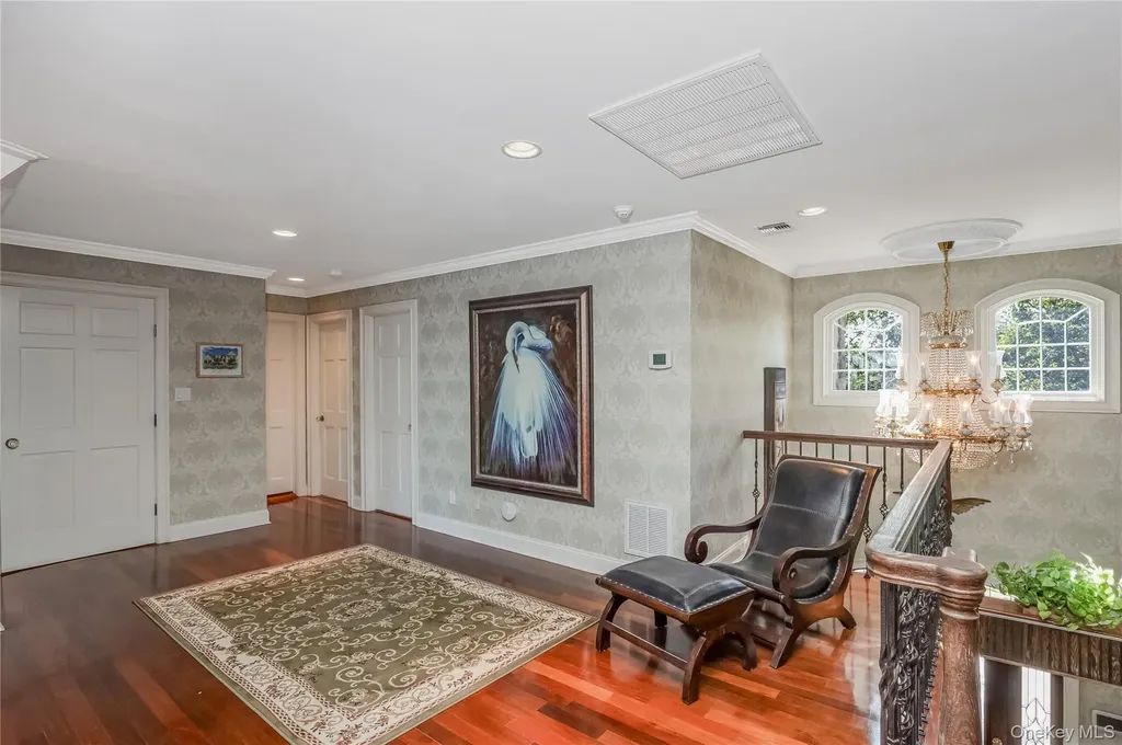 266 E Shore Drive Massapequa NY 11758