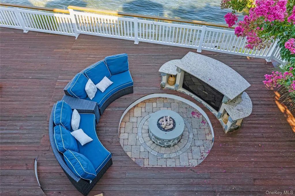 266 E Shore Drive Massapequa NY 11758