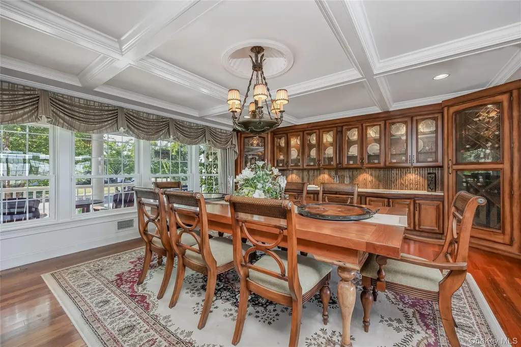 266 E Shore Drive Massapequa NY 11758