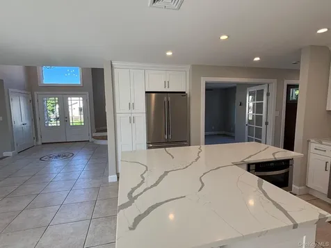 35 Adams Avenue Bayville NY 11709
