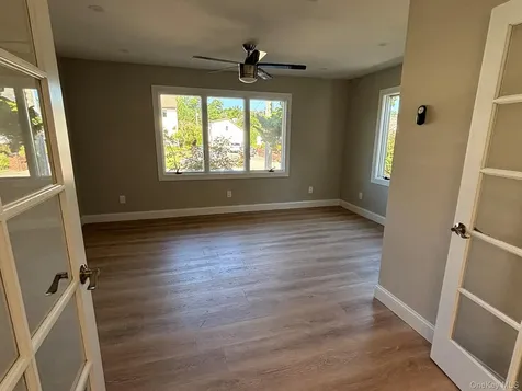 35 Adams Avenue Bayville NY 11709