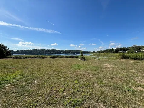 35 Adams Avenue Bayville NY 11709