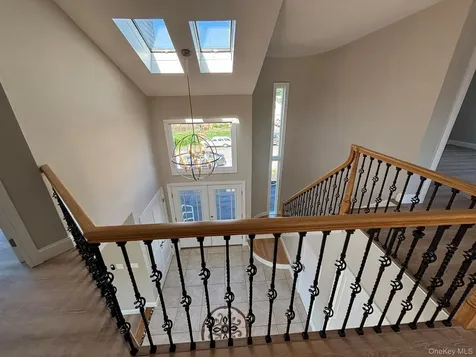 35 Adams Avenue Bayville NY 11709