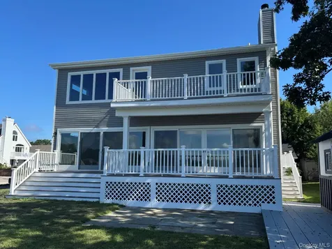 35 Adams Avenue Bayville NY 11709