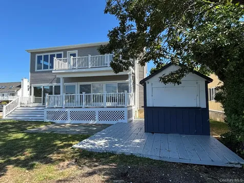 35 Adams Avenue Bayville NY 11709