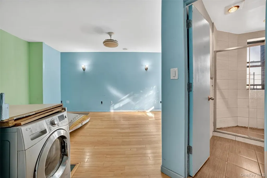 941 Jerome Avenue Bronx NY 10452