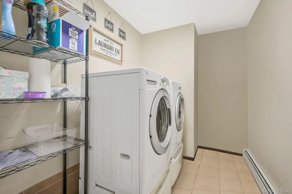 45 Feustal Street Lindenhurst NY 11757