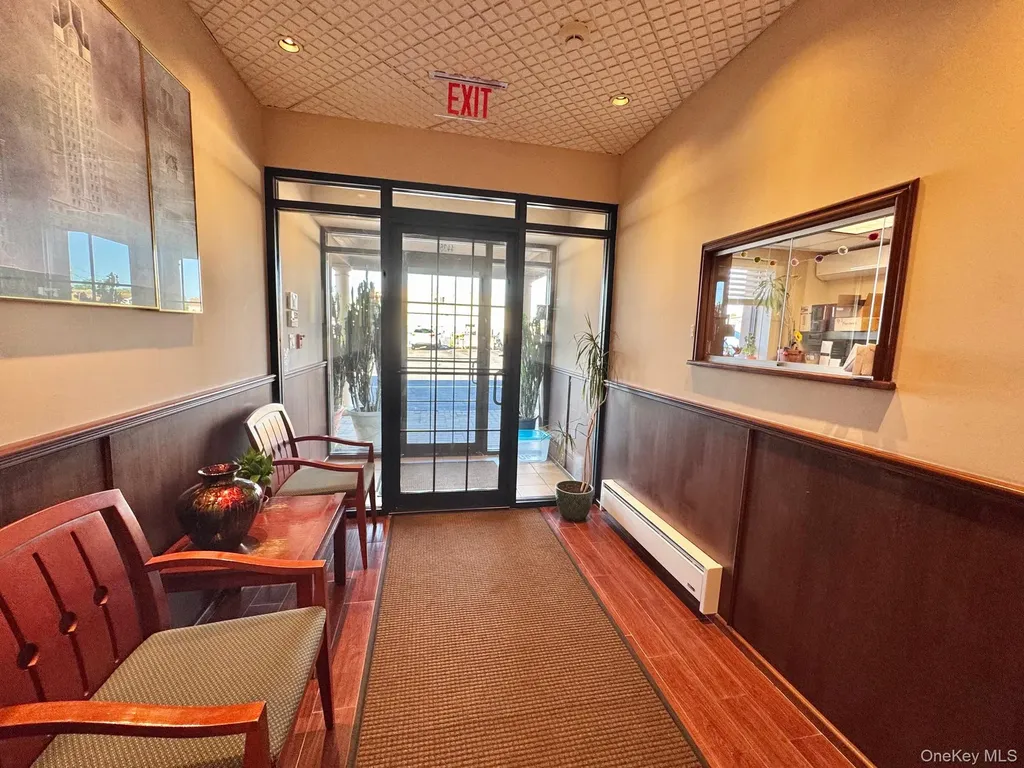4435 Austin Boulevard Island Park NY 11558