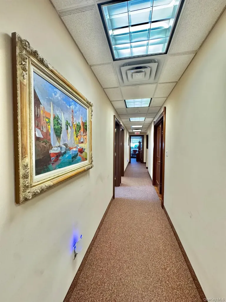 4435 Austin Boulevard Island Park NY 11558