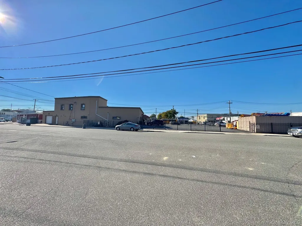 4435 Austin Boulevard Island Park NY 11558