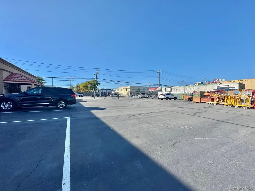 4435 Austin Boulevard Island Park NY 11558