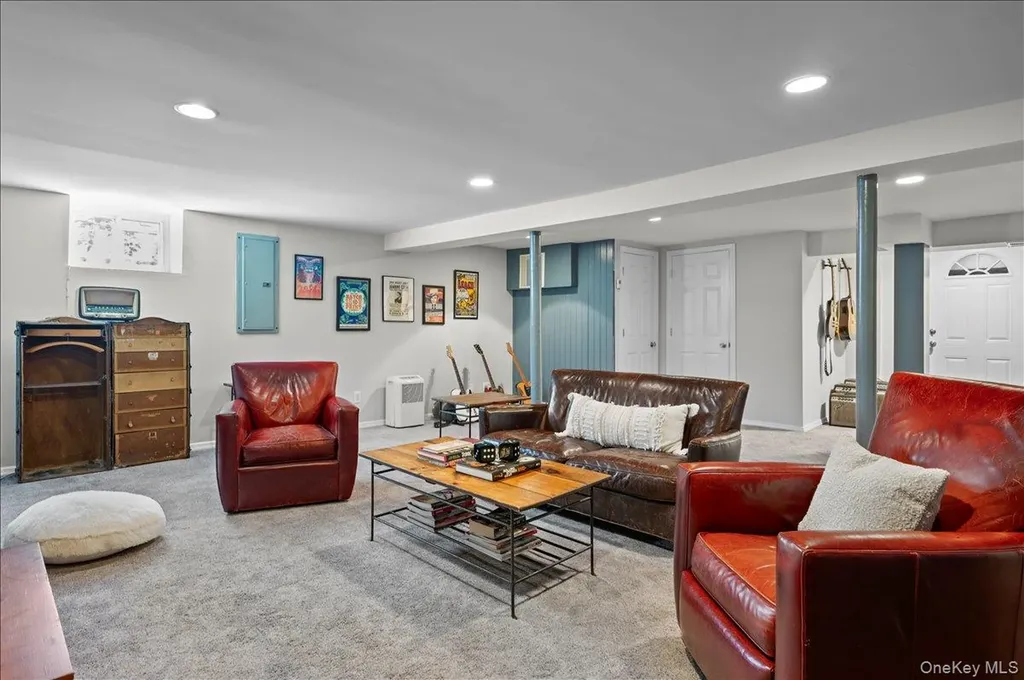 89 Young Avenue Pelham NY 10803