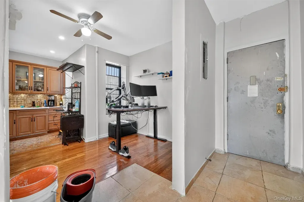 941 Jerome Avenue Bronx NY 10452