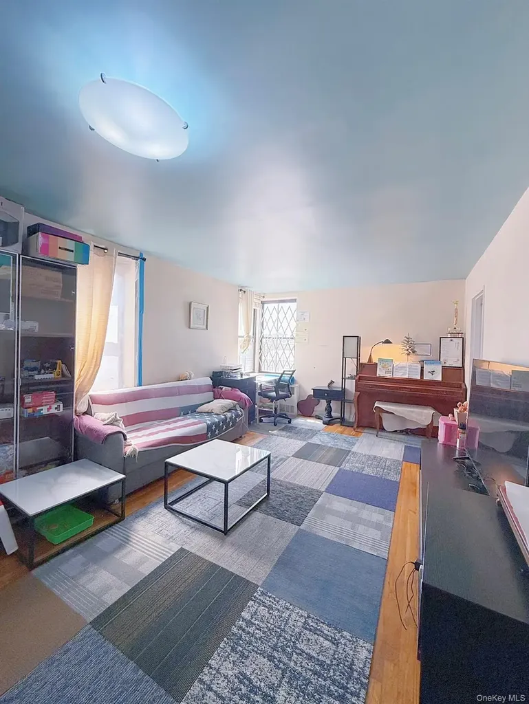 13950 35th Avenue Flushing NY 11354