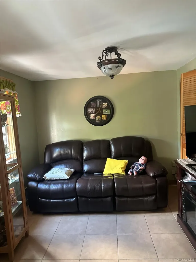 28 Maspeth Avenue Brooklyn NY 11211