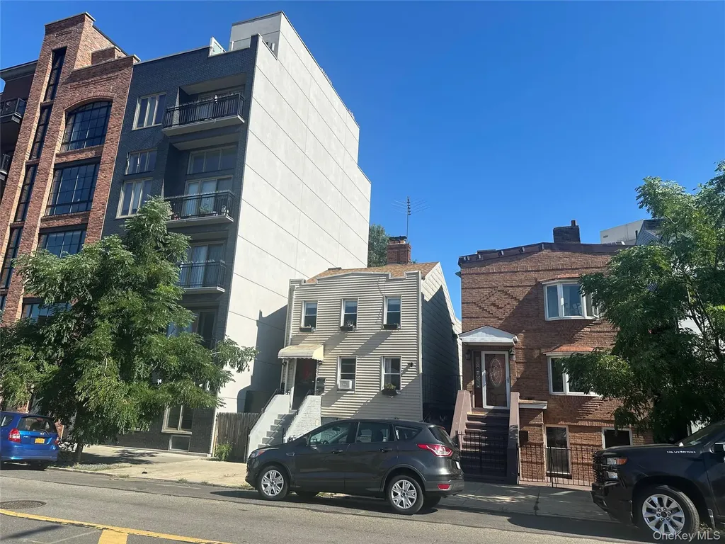 28 Maspeth Avenue Brooklyn NY 11211