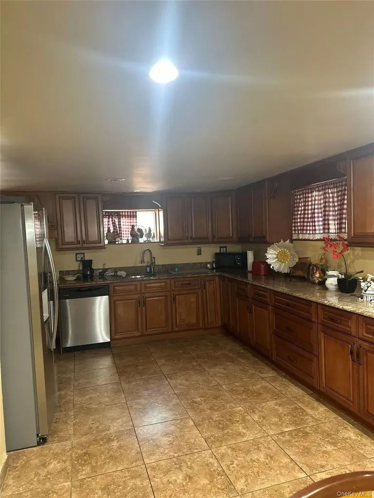 28 Maspeth Avenue Brooklyn NY 11211