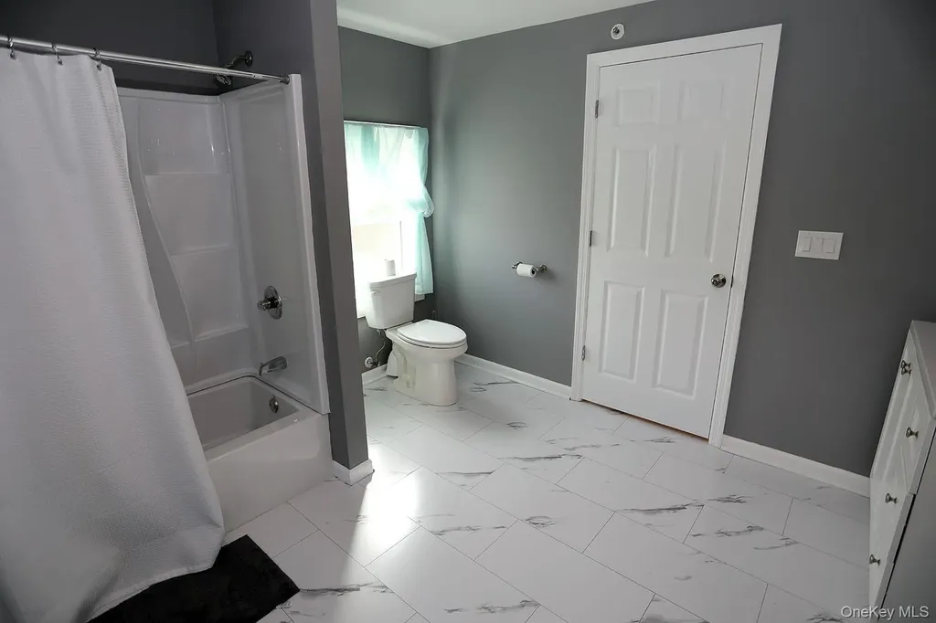 5870 State Route 52 Callicoon NY 12723