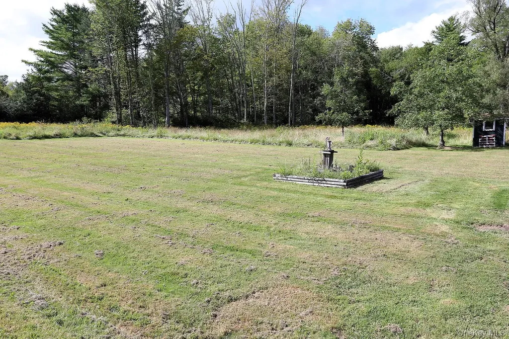 5870 State Route 52 Callicoon NY 12723