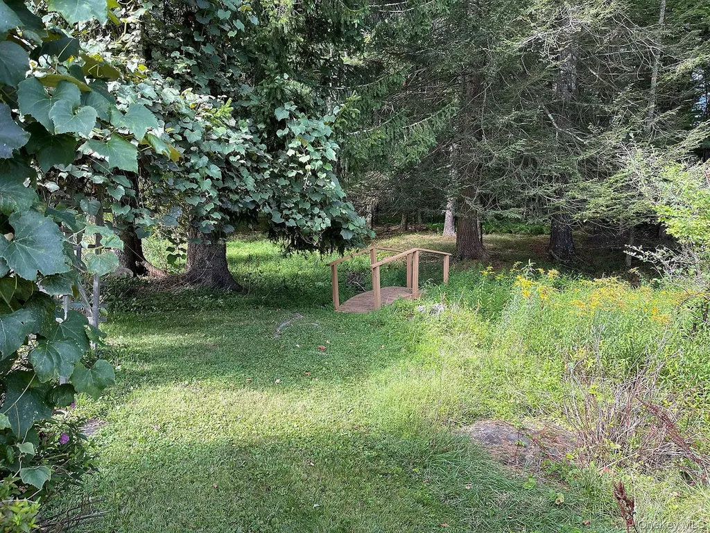 5870 State Route 52 Callicoon NY 12723