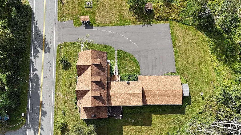 5870 State Route 52 Callicoon NY 12723
