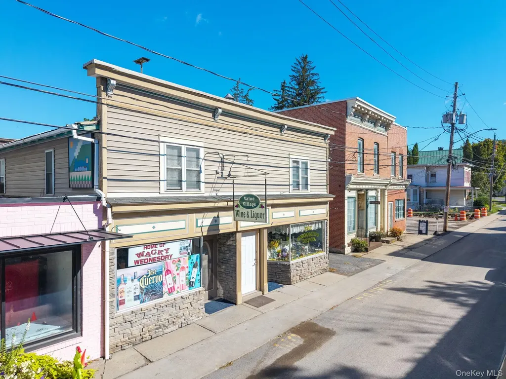 107 Railroad Avenue Other NY 12122
