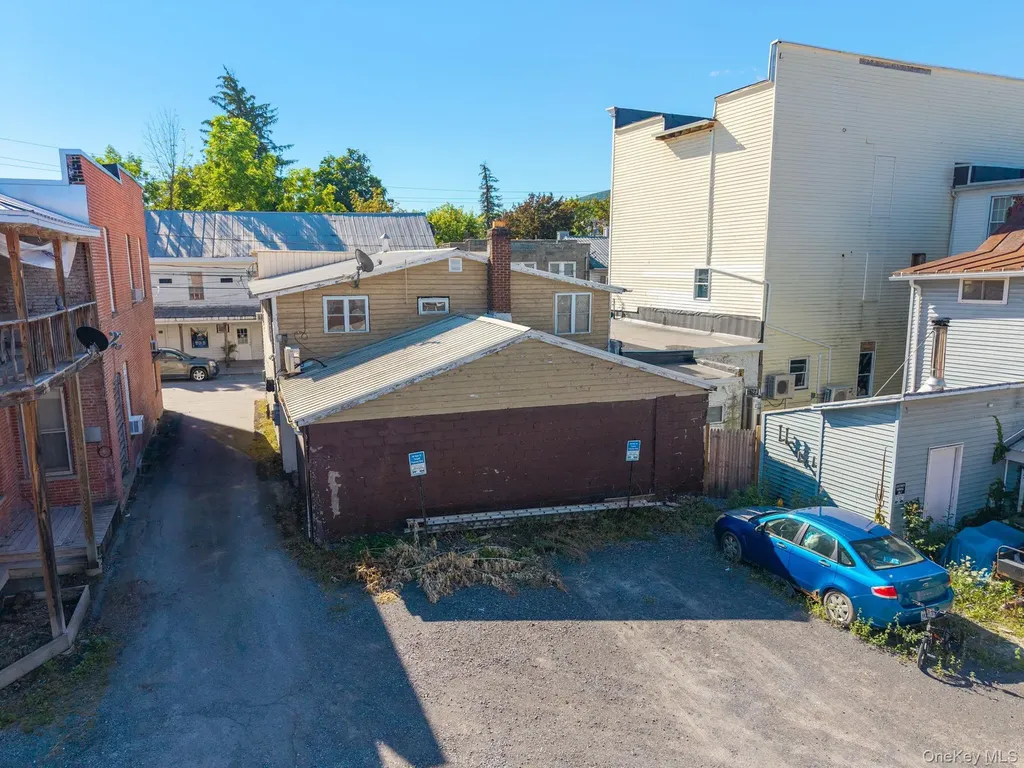 107 Railroad Avenue Other NY 12122
