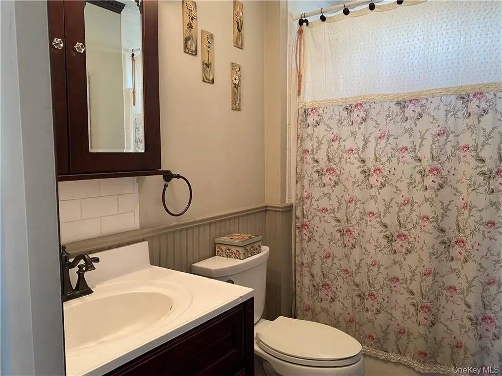 181C Edgewater Bronx NY 10465