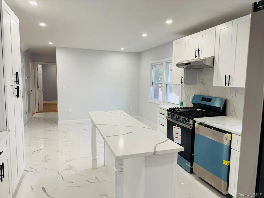 70 Morris Avenue Malverne NY 11565