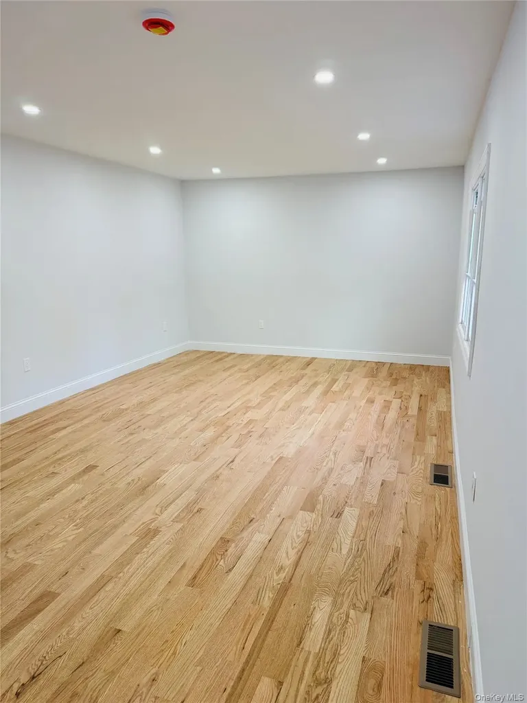 70 Morris Avenue Malverne NY 11565