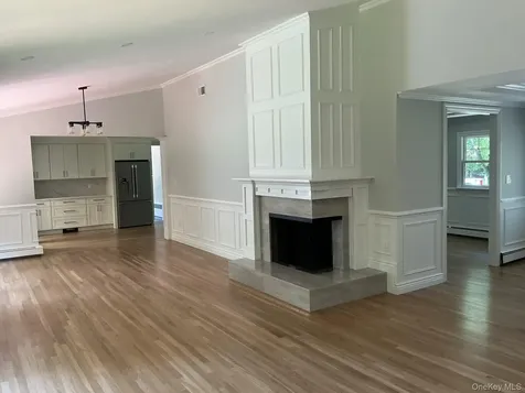 19 Michaels Lane Old Brookville NY 11545
